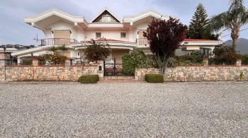 Villa in Akarca